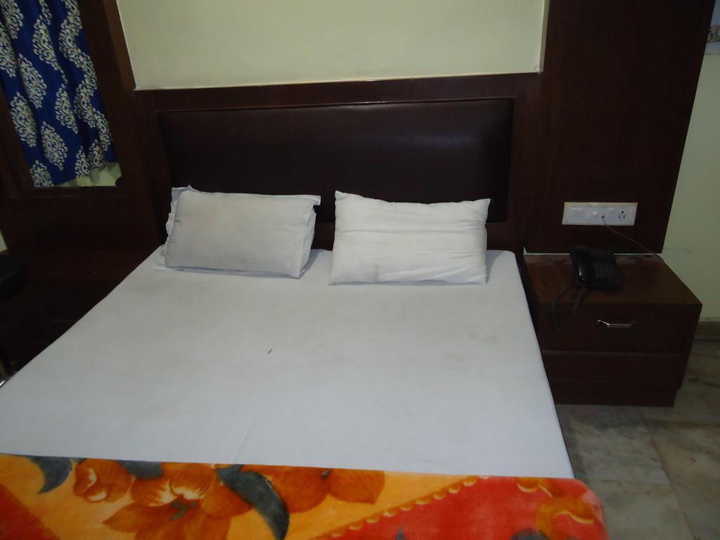 Hotel Sahara International Deluxe Nuova Delhi Camera foto