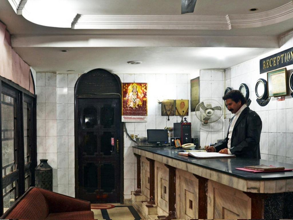 Hotel Sahara International Deluxe Nuova Delhi Esterno foto