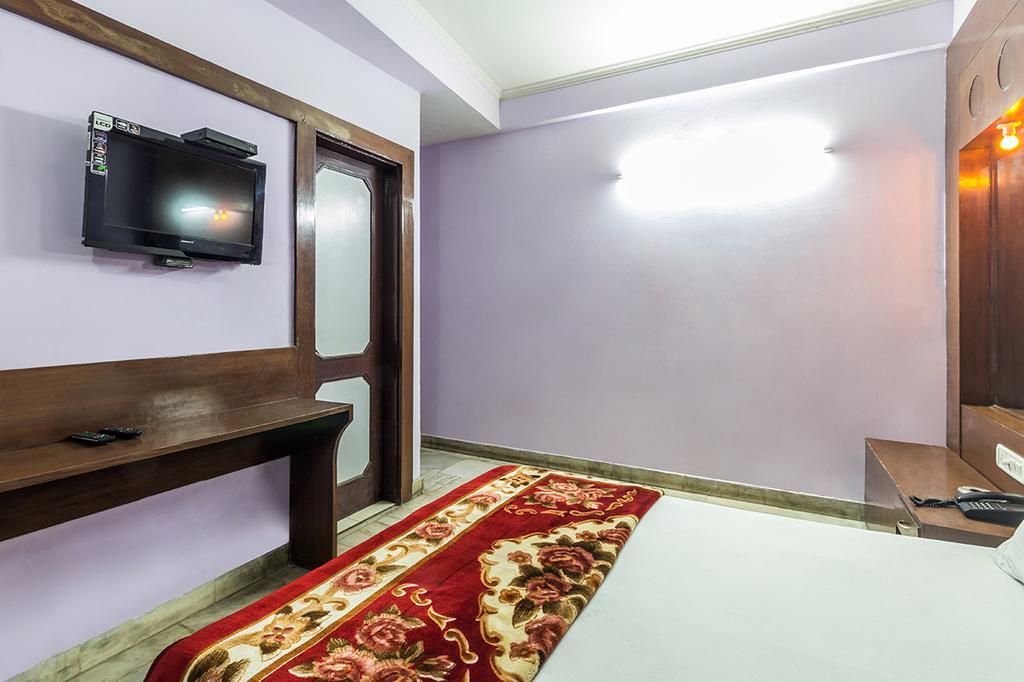 Hotel Sahara International Deluxe Nuova Delhi Esterno foto